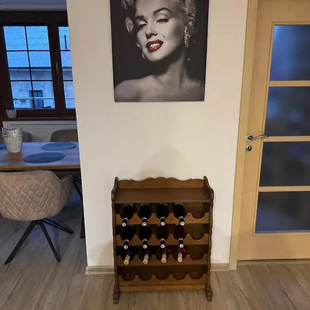 Marilyn Apartmán